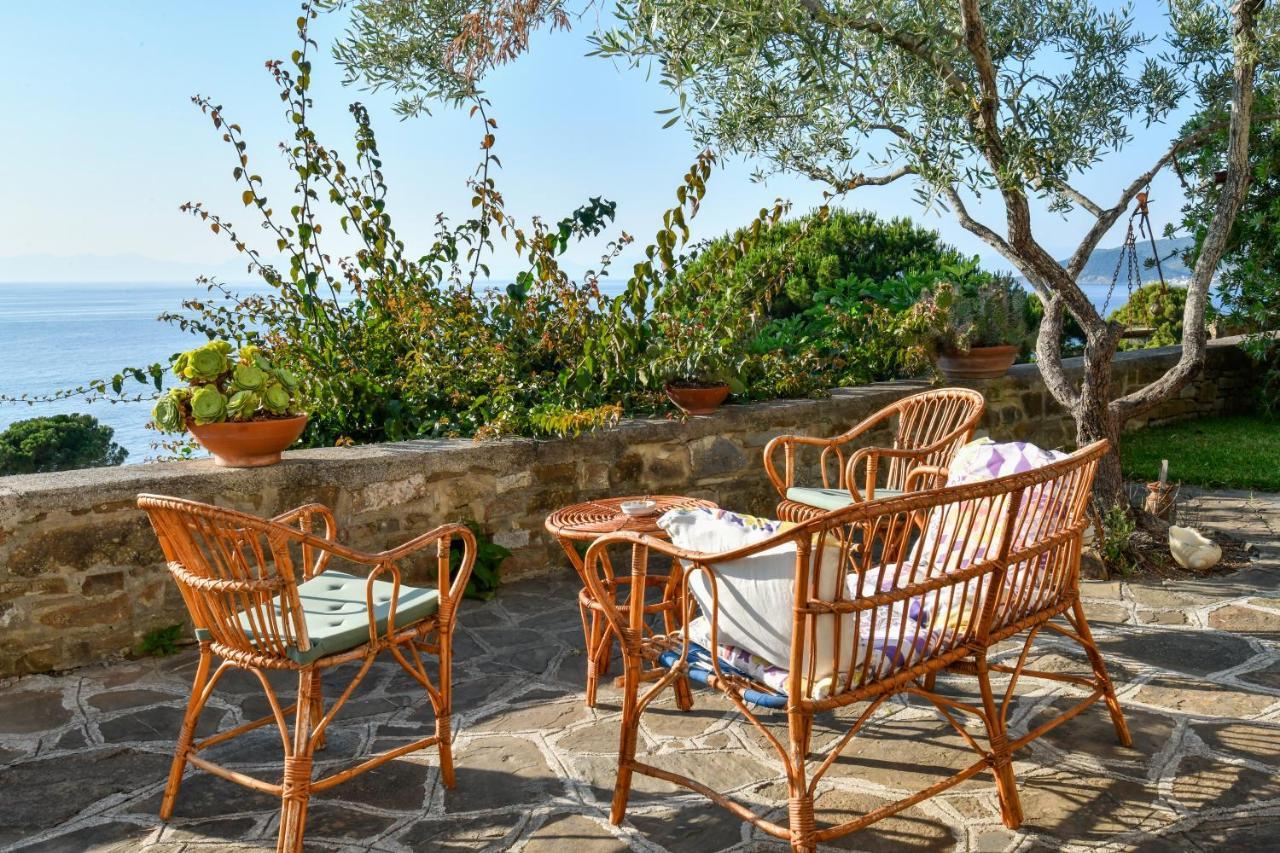 Albeca Boutique Hotel - Relais De Charme Sul Mare Castellabate Exterior photo